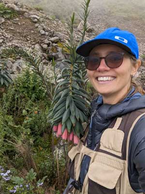 portrait of carrie tribble in the field