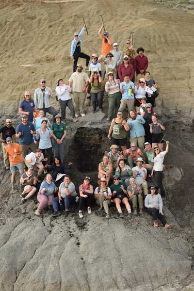 2024 dig field school group